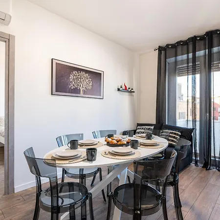 Appartement 10 Minutes To Venice, For 7, New & Fully Equipped Mestre