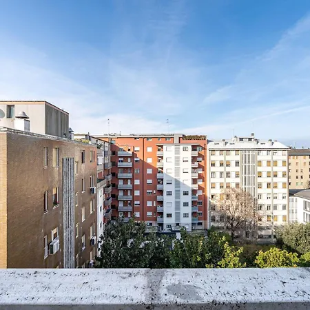 10 Minutes To Venice, For 7, New & Fully Equipped * Mestre