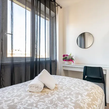 10 Minutes To Venice, For 7, New & Fully Equipped * Mestre