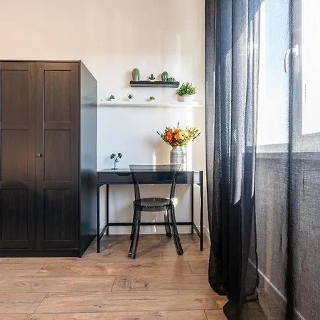 10 Minutes To Venice, For 7, New & Fully Equipped *