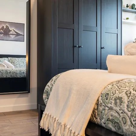 Appartement 10 Minutes To Venice, For 7, New & Fully Equipped Mestre